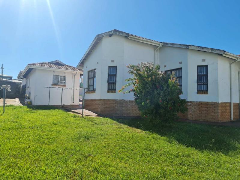 5 Bedroom Property for Sale in Southernwood Eastern Cape